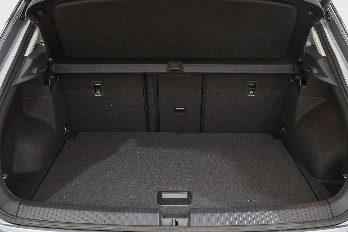 2025 Volkswagen T-Roc 110TSI Style D11