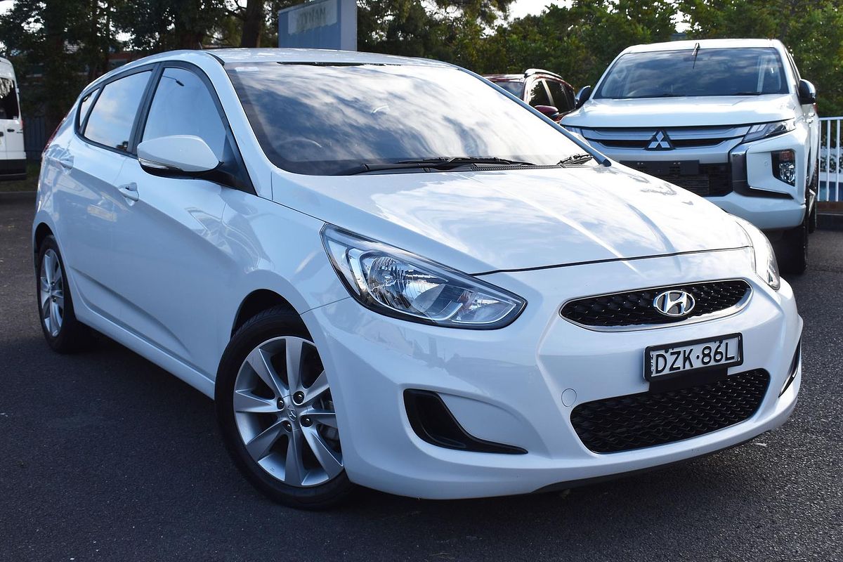 2018 Hyundai Accent Sport RB6