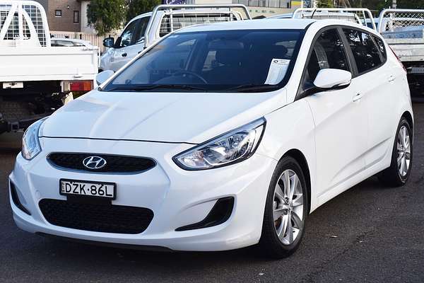 2018 Hyundai Accent Sport RB6