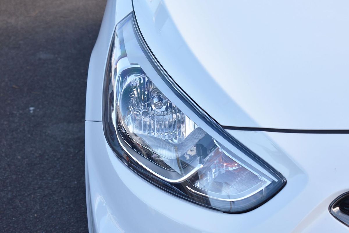 2018 Hyundai Accent Sport RB6