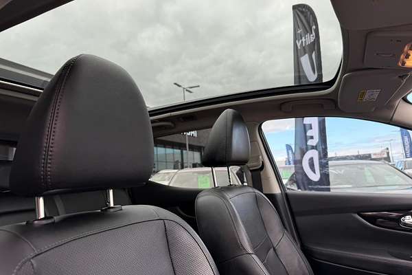 2015 Nissan QASHQAI Ti J11