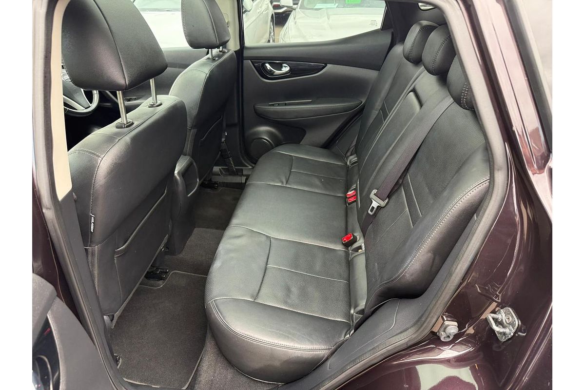 2015 Nissan QASHQAI Ti J11