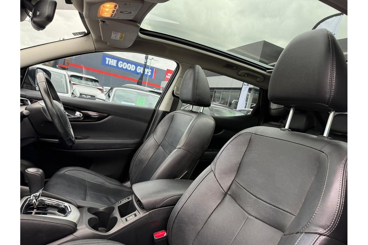 2015 Nissan QASHQAI Ti J11