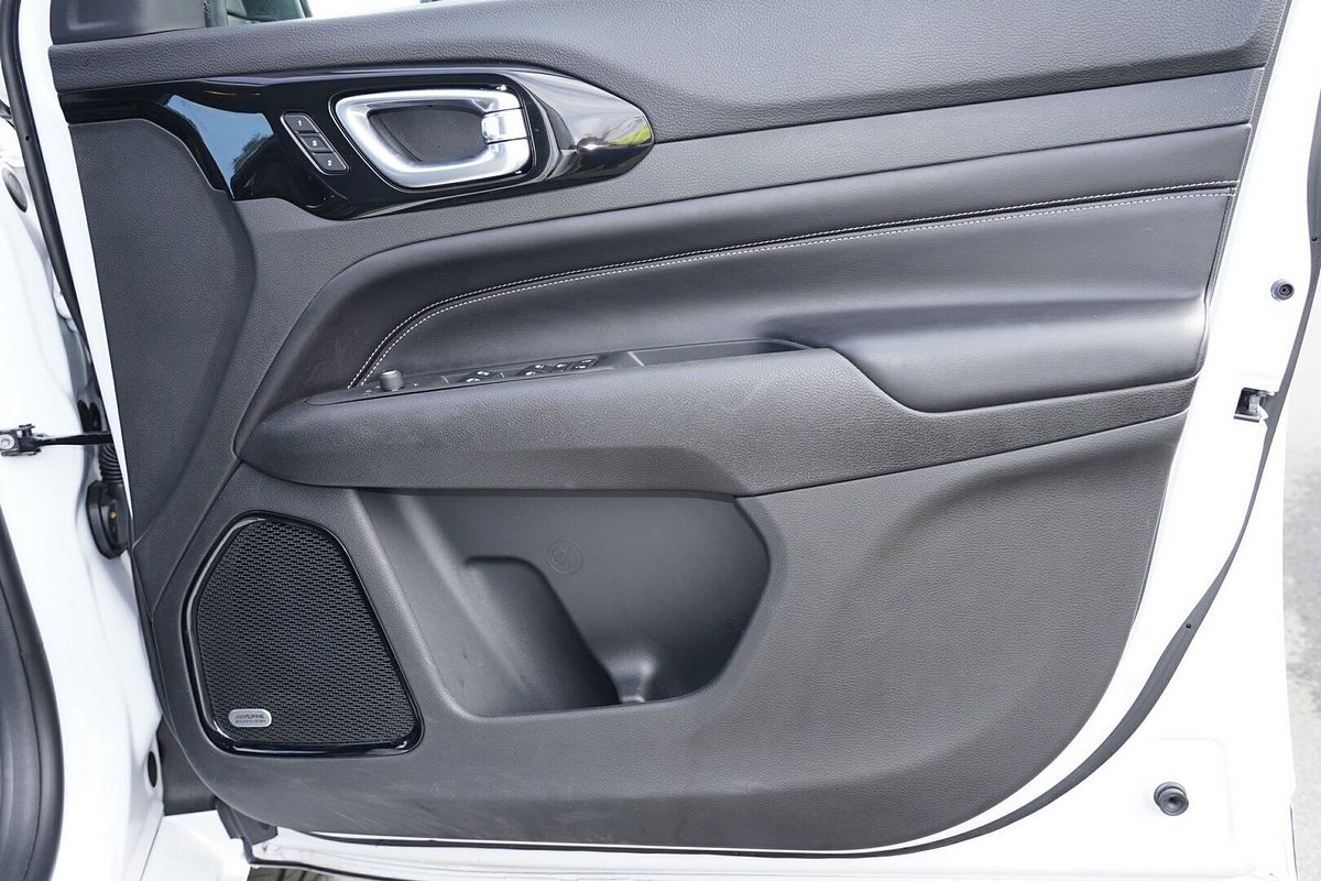 2023 Jeep Compass S-Limited M6