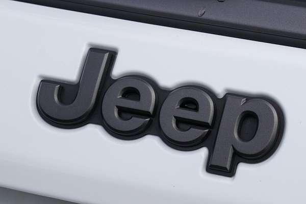 2023 Jeep Compass S-Limited M6