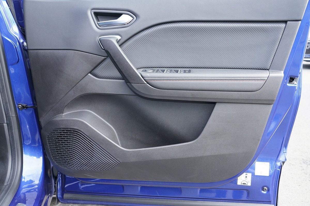 2022 Renault Captur R.S. Line XJB