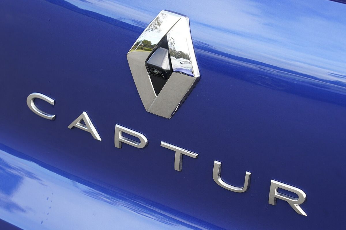 2022 Renault Captur R.S. Line XJB