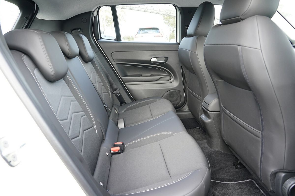 2024 Jeep Avenger Limited JJ