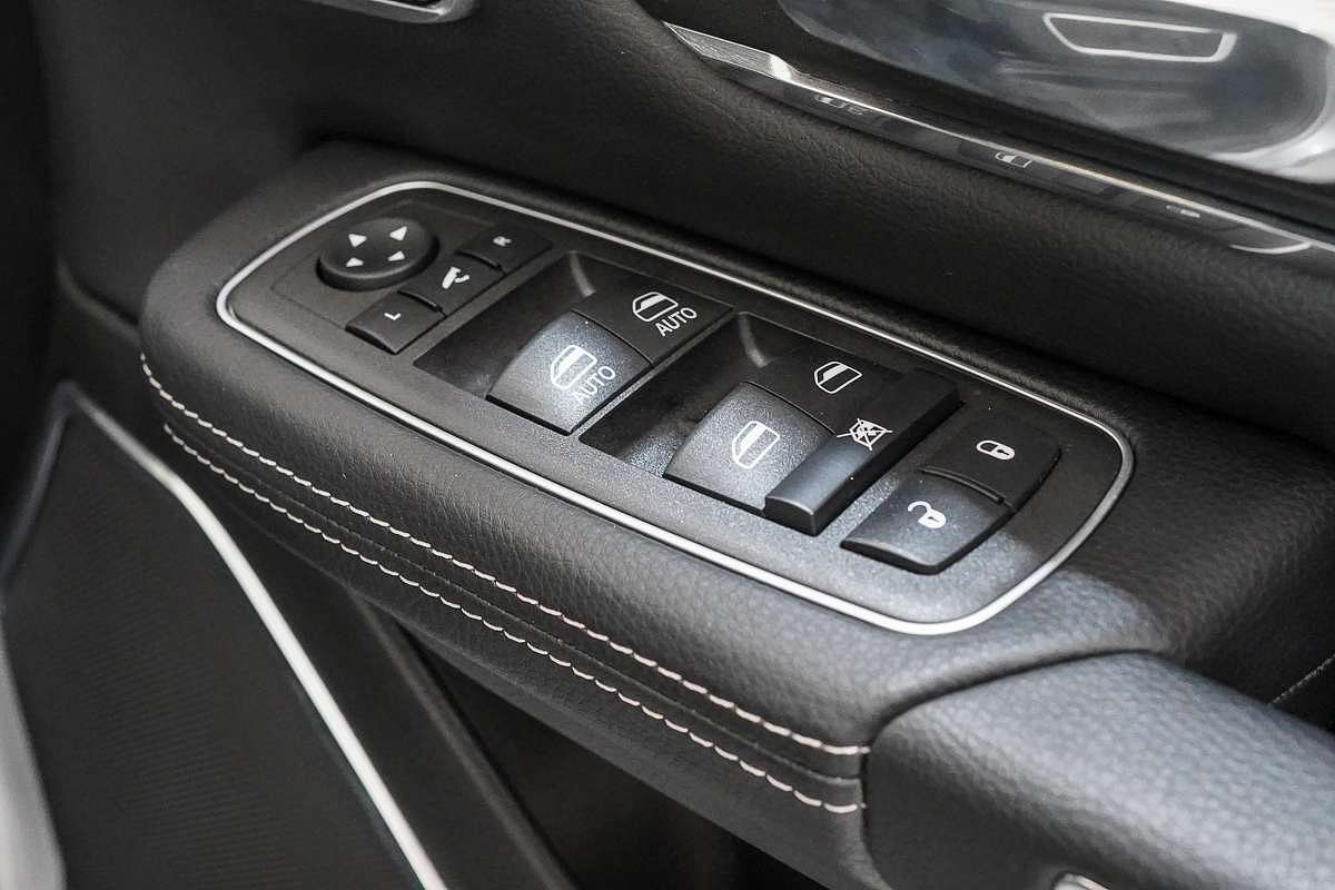 2024 RAM 1500 Laramie DT 4X4 SWB