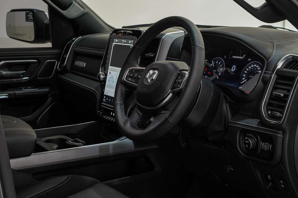 2024 RAM 1500 Laramie DT 4X4 SWB