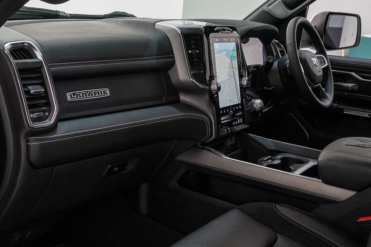 2024 RAM 1500 Laramie DT 4X4 SWB