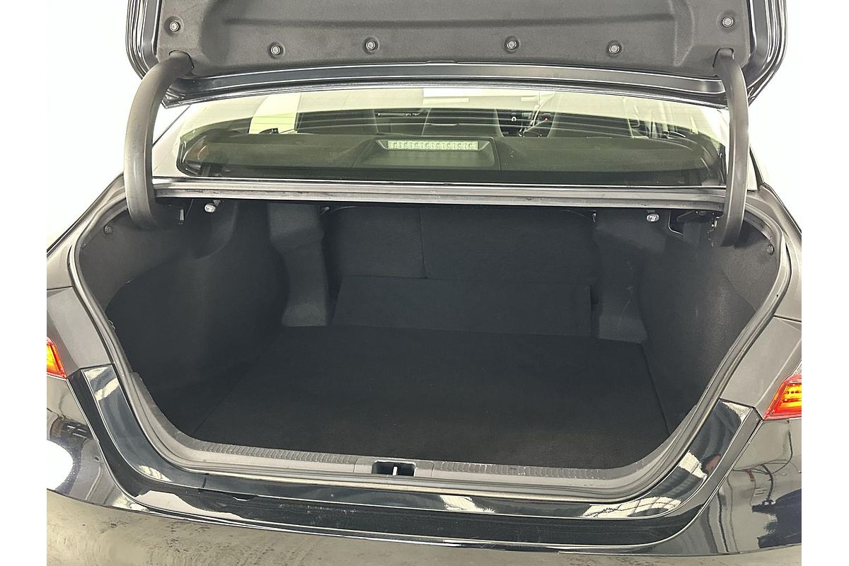 2024 Toyota Camry Ascent AXVH70R