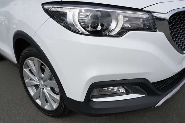 2022 MG ZS Excite AZS1