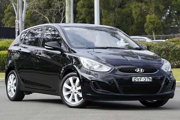2017 Hyundai Accent Sport RB6