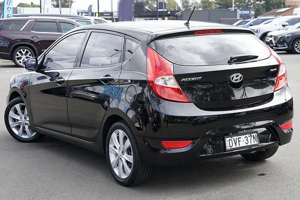 2017 Hyundai Accent Sport RB6
