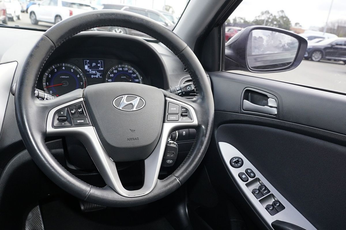 2017 Hyundai Accent Sport RB6