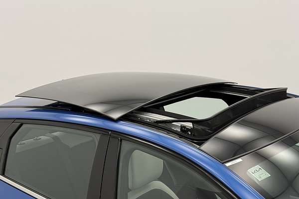 2025 Kia K4 GT-Line CL4m