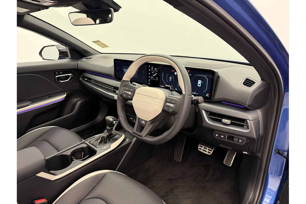 2025 Kia K4 GT-Line CL4m