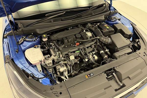 2025 Kia K4 GT-Line CL4m