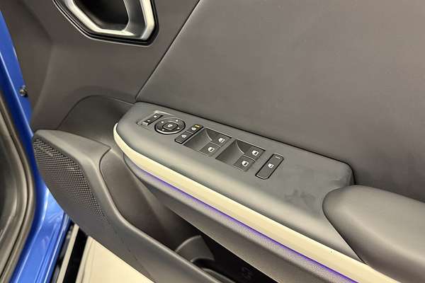 2025 Kia K4 GT-Line CL4m