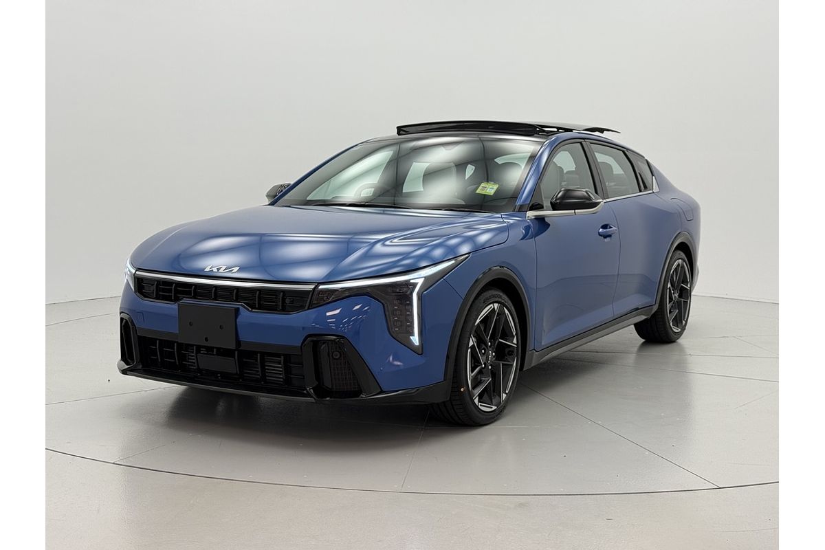 2025 Kia K4 GT-Line CL4m