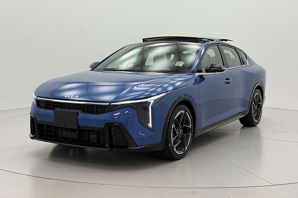 2025 Kia K4 GT-Line CL4m