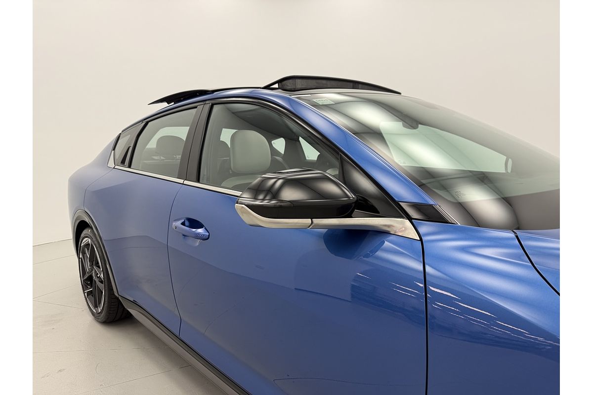 2025 Kia K4 GT-Line CL4m