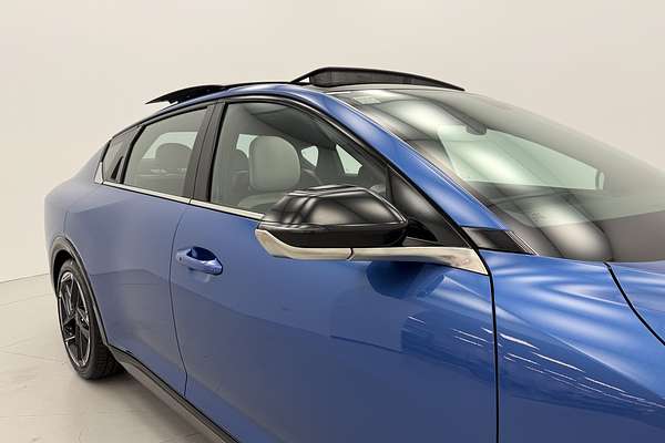 2025 Kia K4 GT-Line CL4m