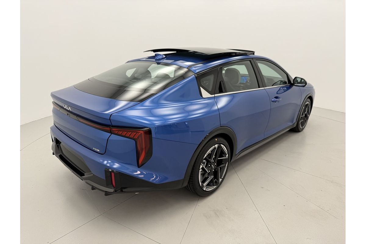 2025 Kia K4 GT-Line CL4m