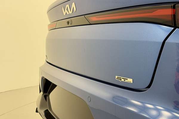 2025 Kia K4 GT-Line CL4m