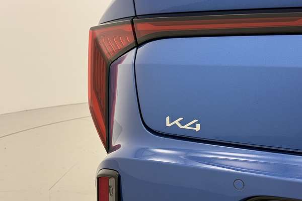 2025 Kia K4 GT-Line CL4m