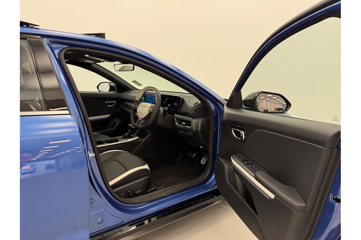2025 Kia K4 GT-Line CL4m