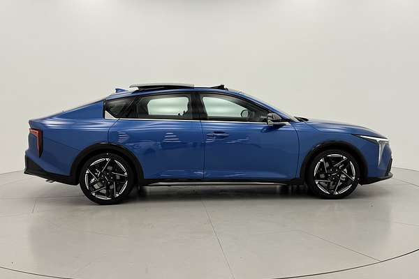 2025 Kia K4 GT-Line CL4m