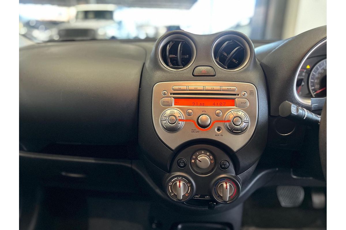 2015 Nissan Micra ST K13