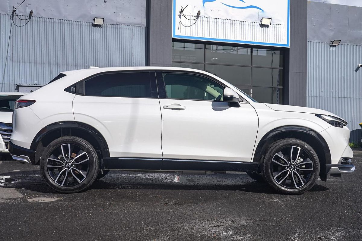 2022 Honda HR-V e:HEV L