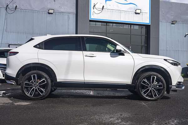 2022 Honda HR-V e:HEV L