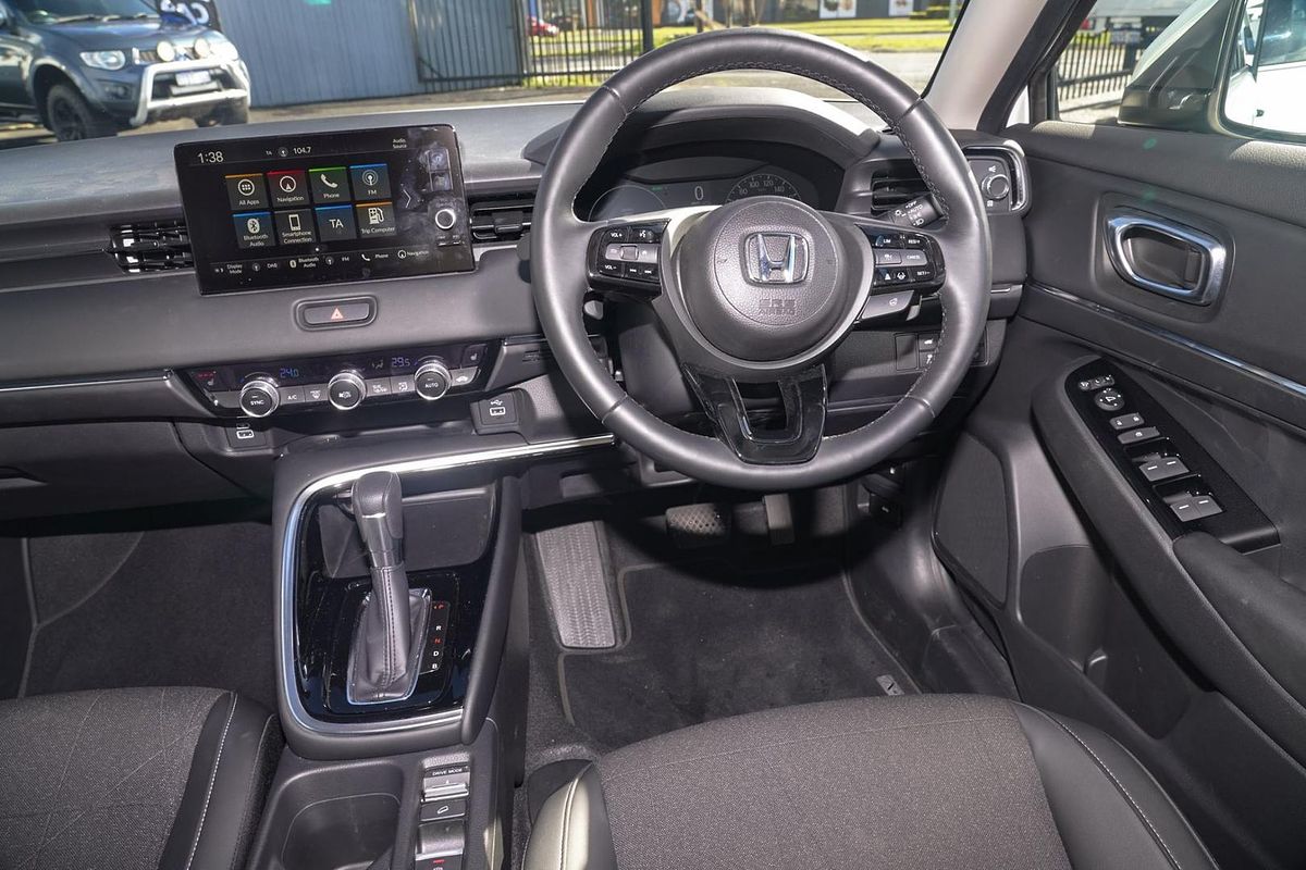 2022 Honda HR-V e:HEV L