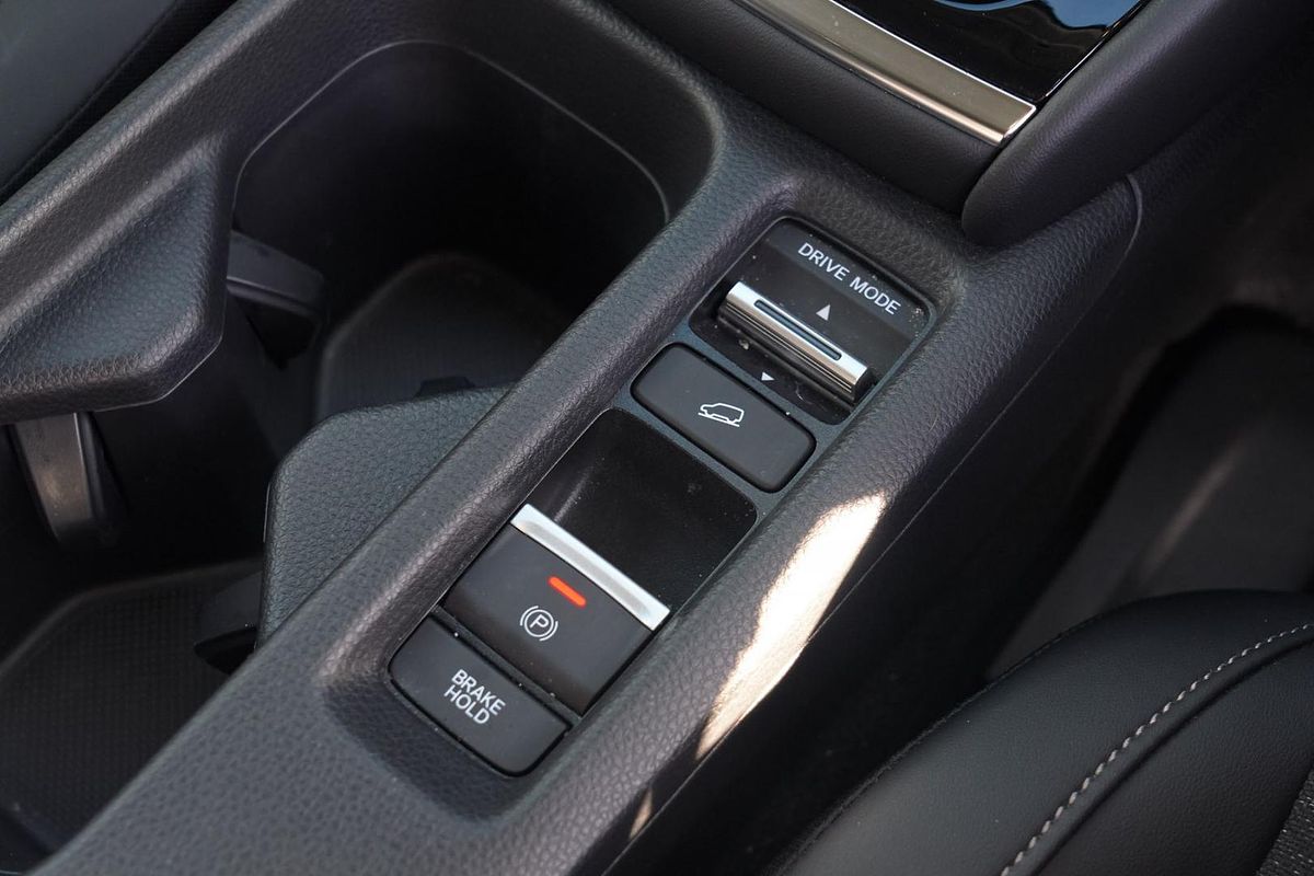2022 Honda HR-V e:HEV L