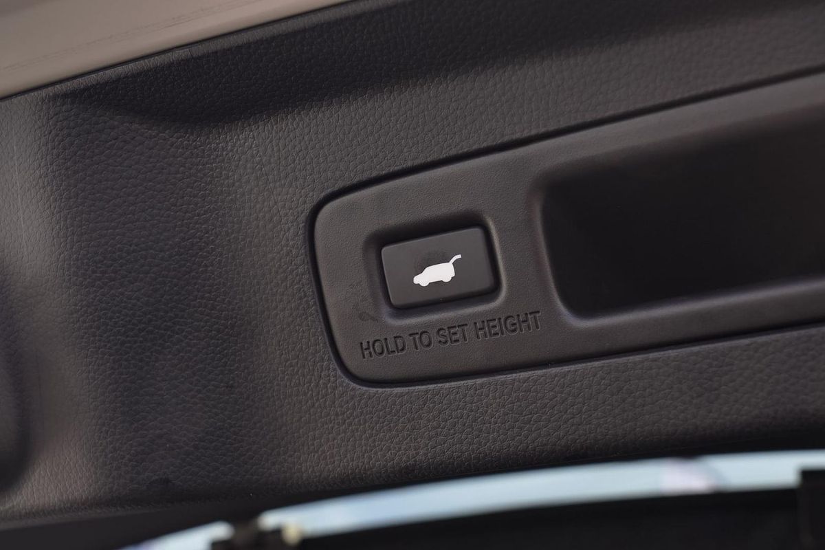 2022 Honda HR-V e:HEV L