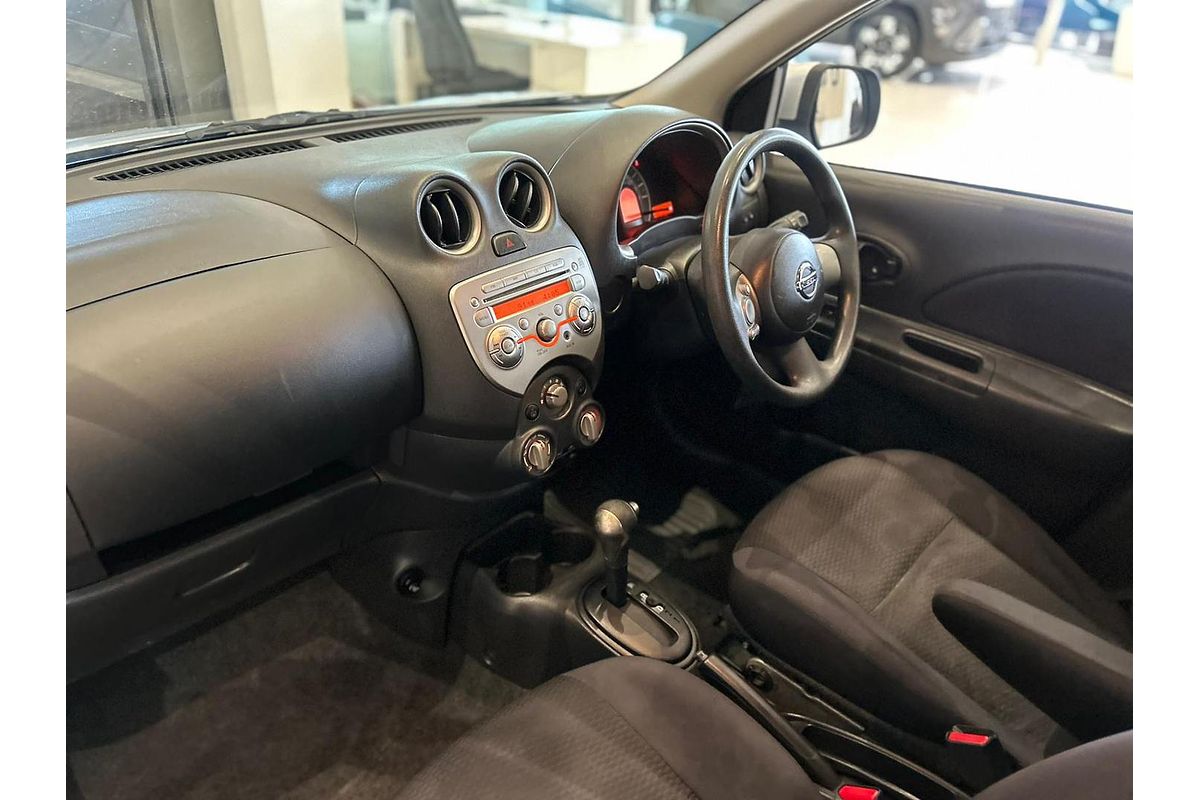 2015 Nissan Micra ST K13