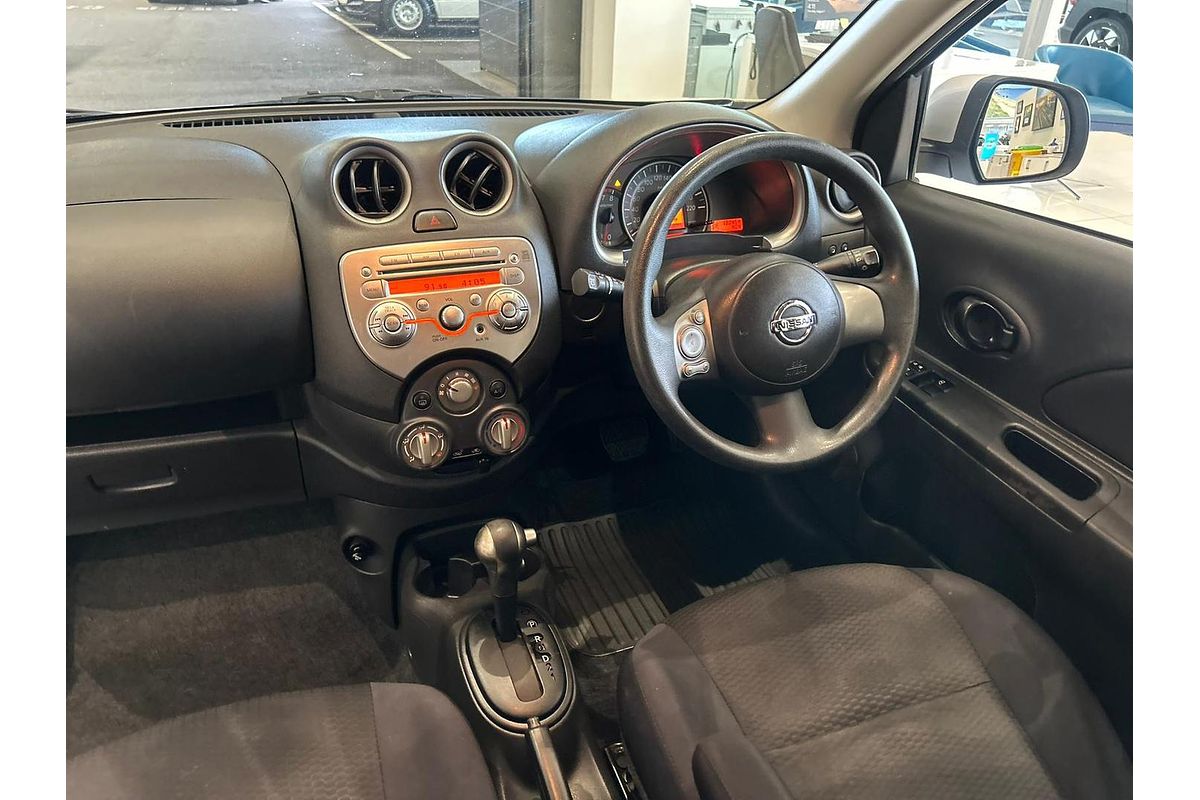 2015 Nissan Micra ST K13