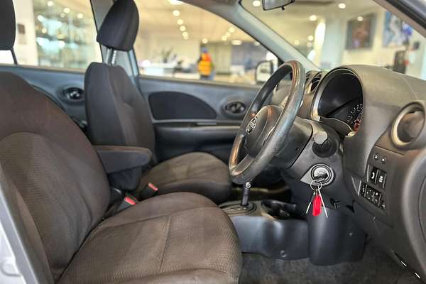 2015 Nissan Micra ST K13