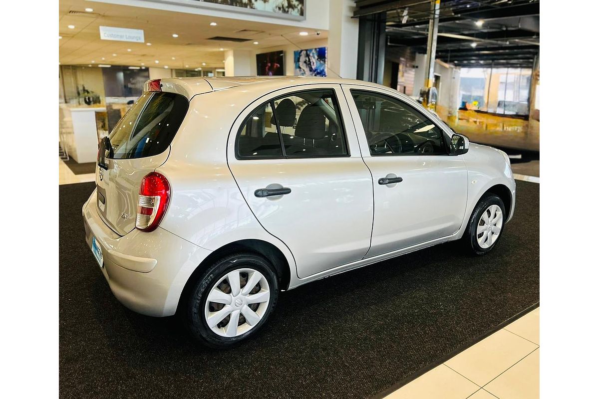 2015 Nissan Micra ST K13