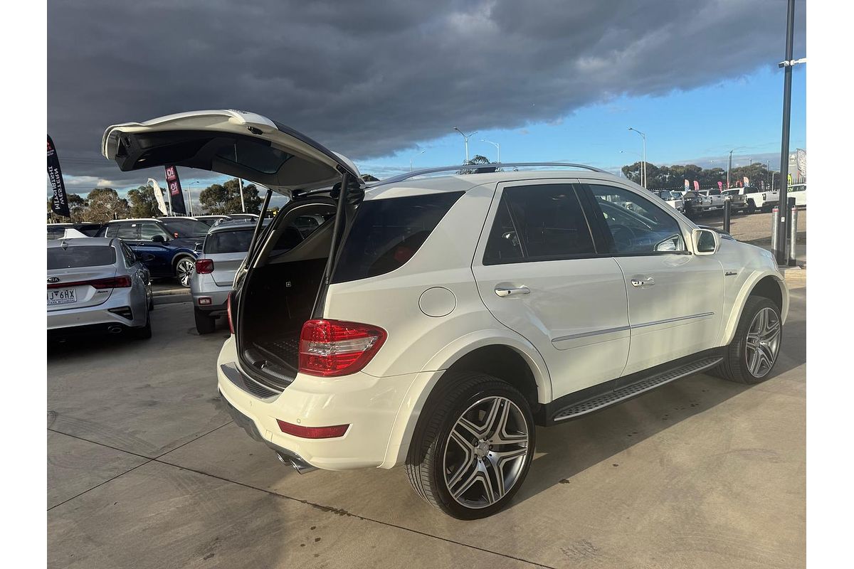 2010 Mercedes-Benz M-Class ML63 AMG W164