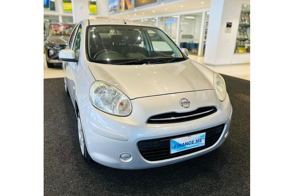 2015 Nissan Micra ST K13
