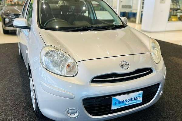 2015 Nissan Micra ST K13