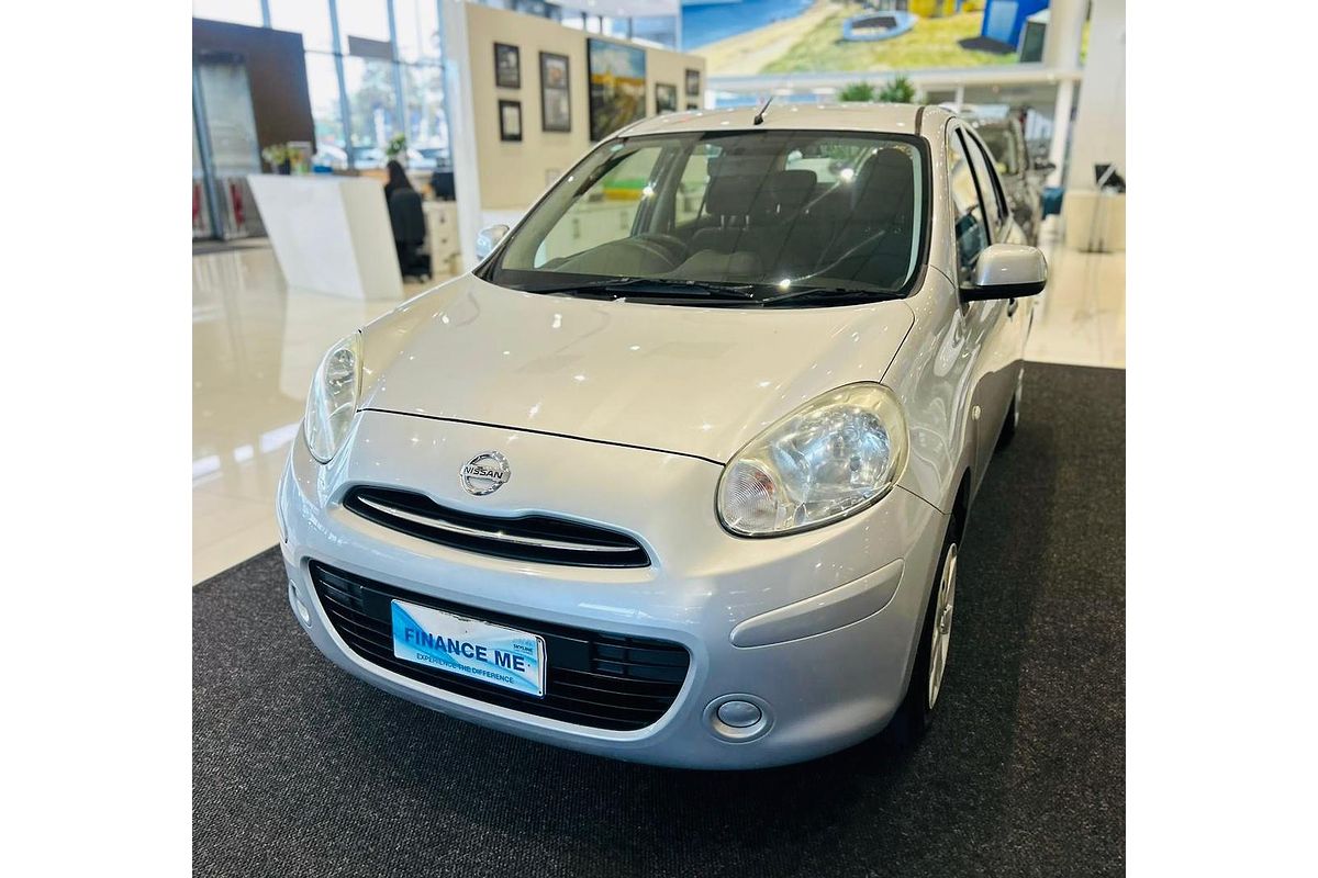 2015 Nissan Micra ST K13