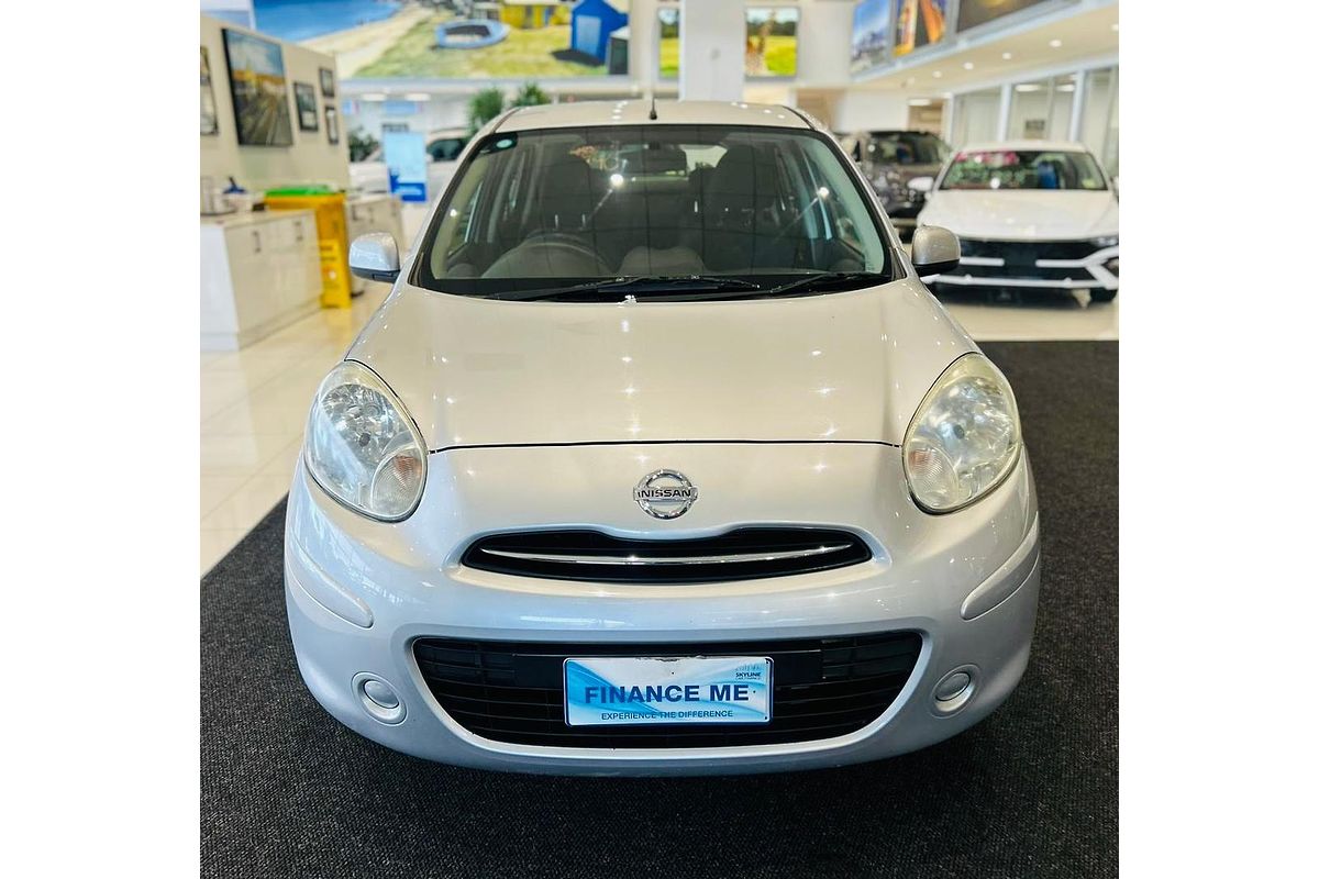 2015 Nissan Micra ST K13