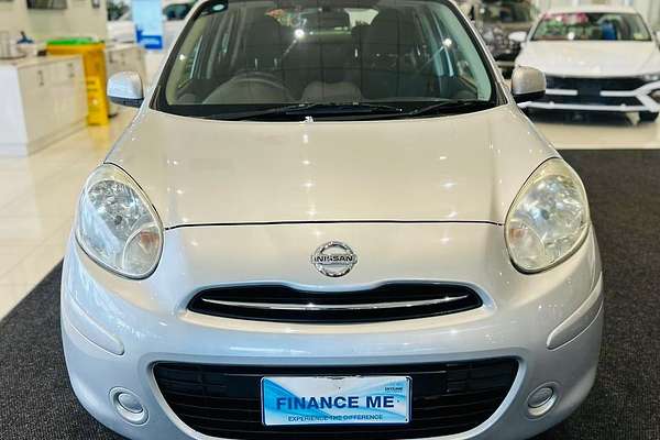 2015 Nissan Micra ST K13