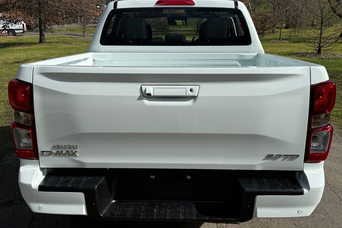 2025 Isuzu D-MAX LS-M 4X4